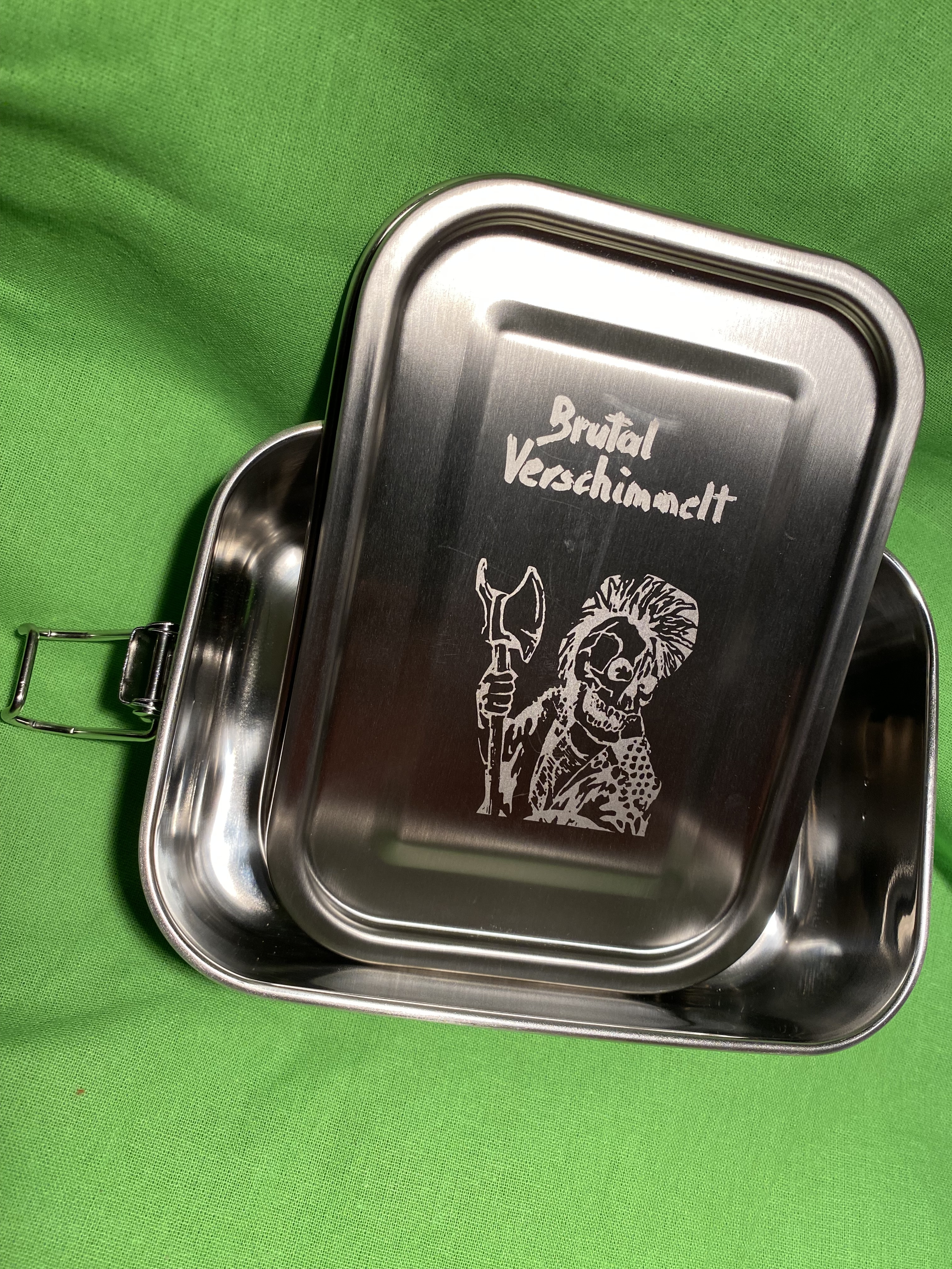 Brutal Verschimmelt Brotdose